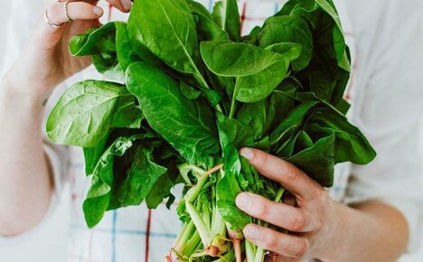 I veri benefici degli spinaci per uomini, donne e bambini