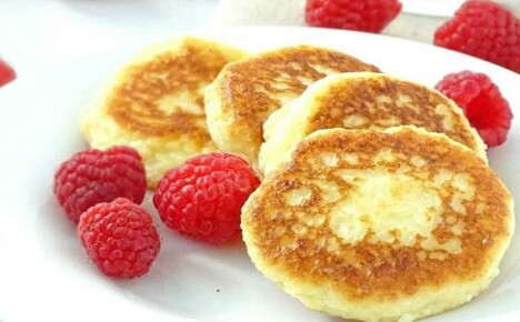 Low-calorie oatmeal pancakes for a delicious diet