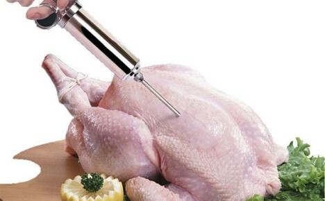 Een culinaire injectiespuit uit China en een aangename injectie wachten op uw gevogelte / varkensvlees