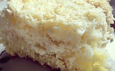Coconut pie: the most delicate dessert for any occasion