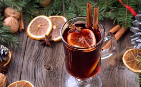 A step-by-step recipe for classic mulled wine