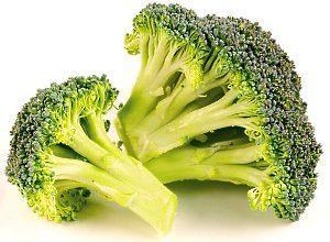 attēlā redzami brokoļu kāposti