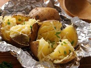 Baked potatoes in foil