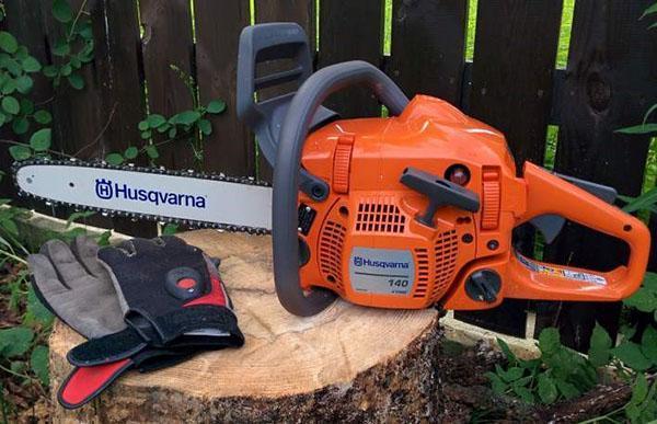 One of the best chainsaw models