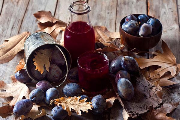 aromatic plum juice