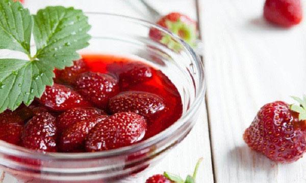 buong jam ng strawberry