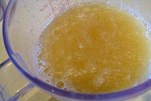 rozklepejte dužinu melounu v mixéru