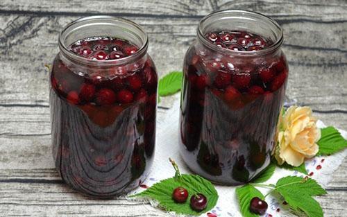 cherries in their own juice for the winter