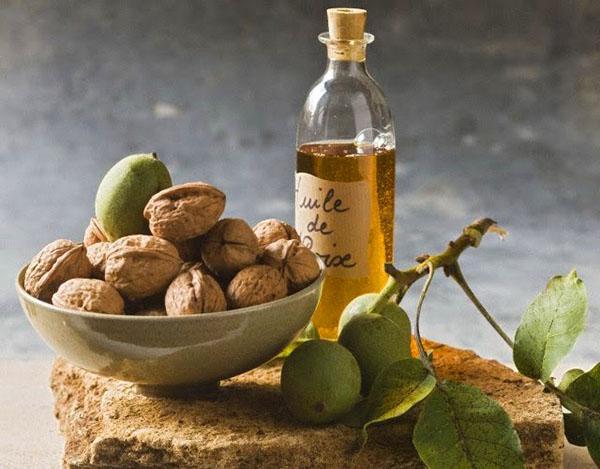 micronutrient-rich walnut oil