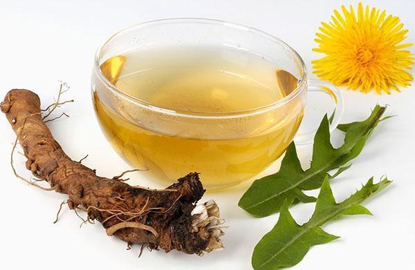 blomster, blader og røtter brukes til å brygge te