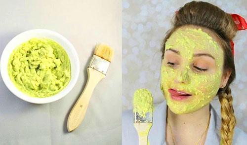 la maschera per il viso all'avocado migliora la qualità della pelle