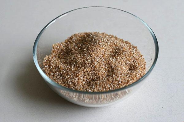 Elija granos de trigo para gachas