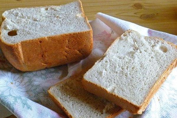 kváskový pšeničný chléb