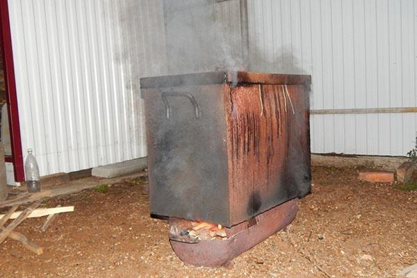 hot smoked smokehouse in operation