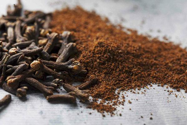 the benefits and harms of cloves