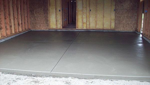 betonnen vloer in de garage