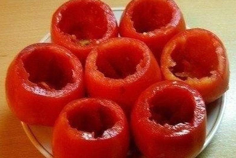 paruoškite pomidorus įdarui