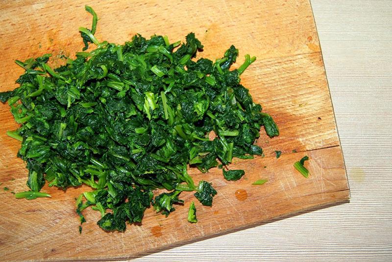 chop spinach