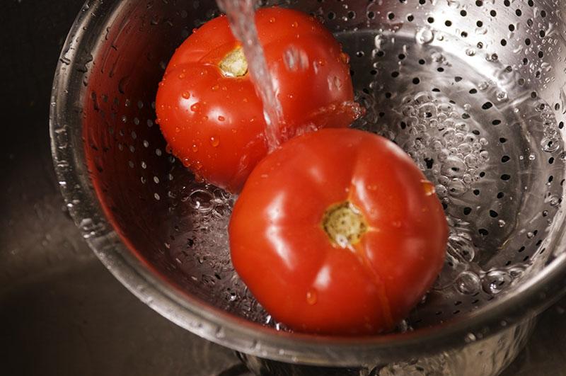 chuẩn bị cà chua