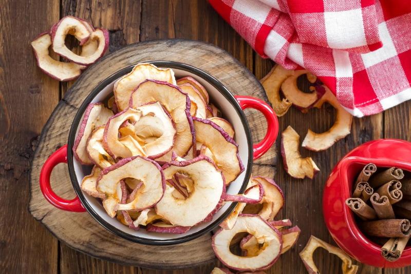 dried apples benefits and harms