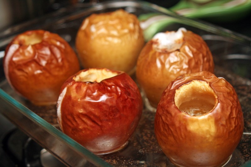 mitkä ovat uunissa paistettujen omenoiden edut